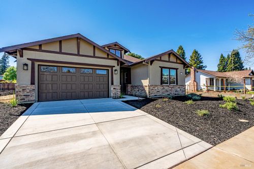 3541 Ruston Ln, Napa, CA, 94558-2643 | Card Image