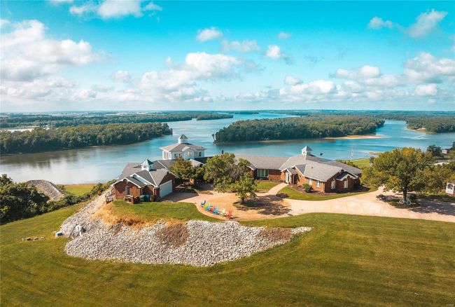 1 Tara Point Dr, House other with 5 bedrooms, 6 bathrooms and 2 parking in Grafton IL | Image 9