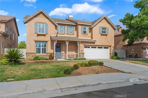 1924 English Oak Way, Perris, CA, 92571-3885 | Card Image