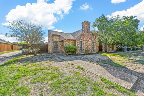 4007 Saint Christopher Ln, Dallas, TX, 75287-6450 | Card Image