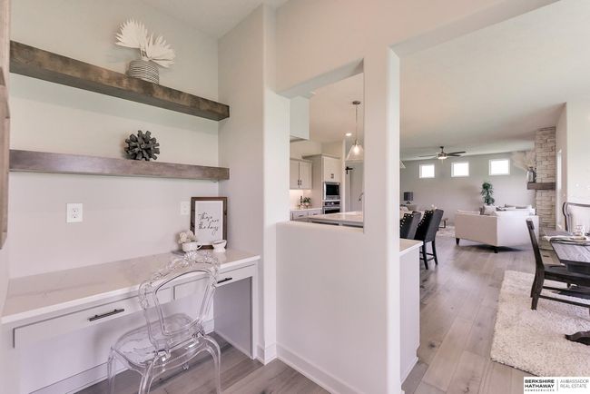 5513 N 191 St St, House other with 4 bedrooms, 3 bathrooms and 3 parking in Elkhorn NE | Image 30