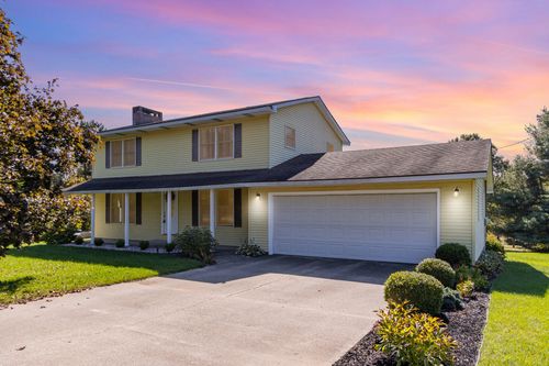 34655 38th Ave, Paw Paw, MI, 49079-9553 | Card Image