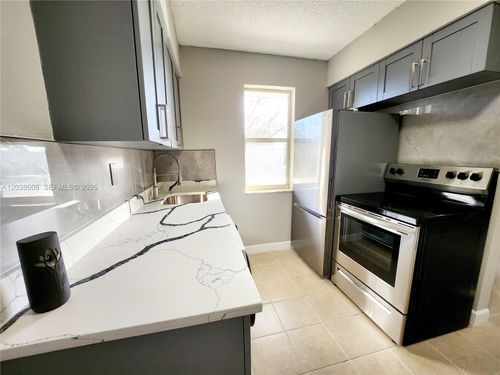 202-191 Sw 15th St, Pompano Beach, FL, 33060-8688 | Card Image