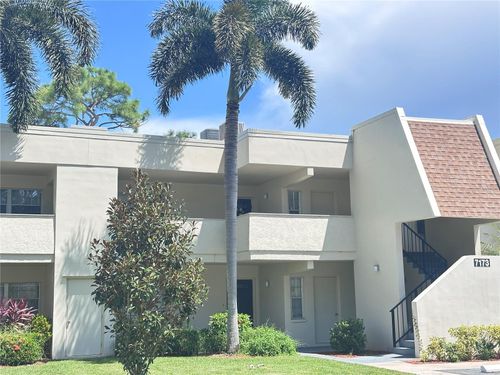 242-7173 W Country Club Dr N, SARASOTA, FL, 34243-3584 | Card Image