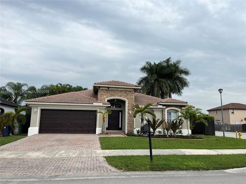 15205 Sw 13th Ter, Miami, FL, 33194-2692 | Card Image