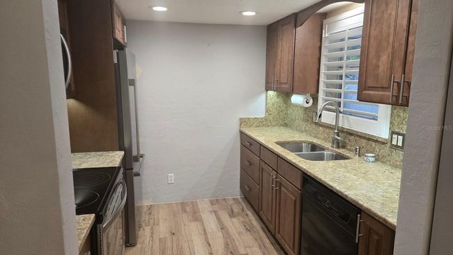 5325 Murdock Ave, House other with 3 bedrooms, 2 bathrooms and null parking in SARASOTA FL | Image 8