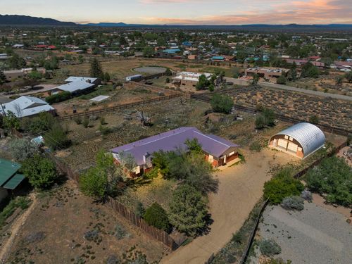 110 Ledesma Ln, Taos, NM, 87571-6886 | Card Image