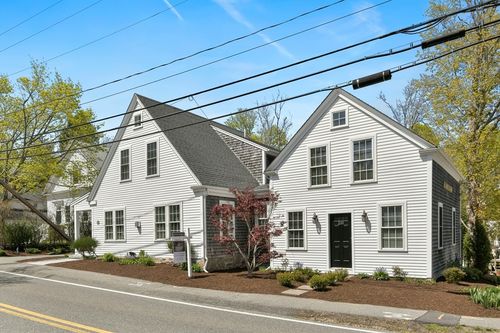 208 Route 6a, Yarmouth Port, MA, 02675-1716 | Card Image