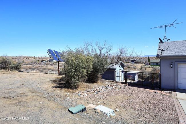 Side Yard-North | Image 41