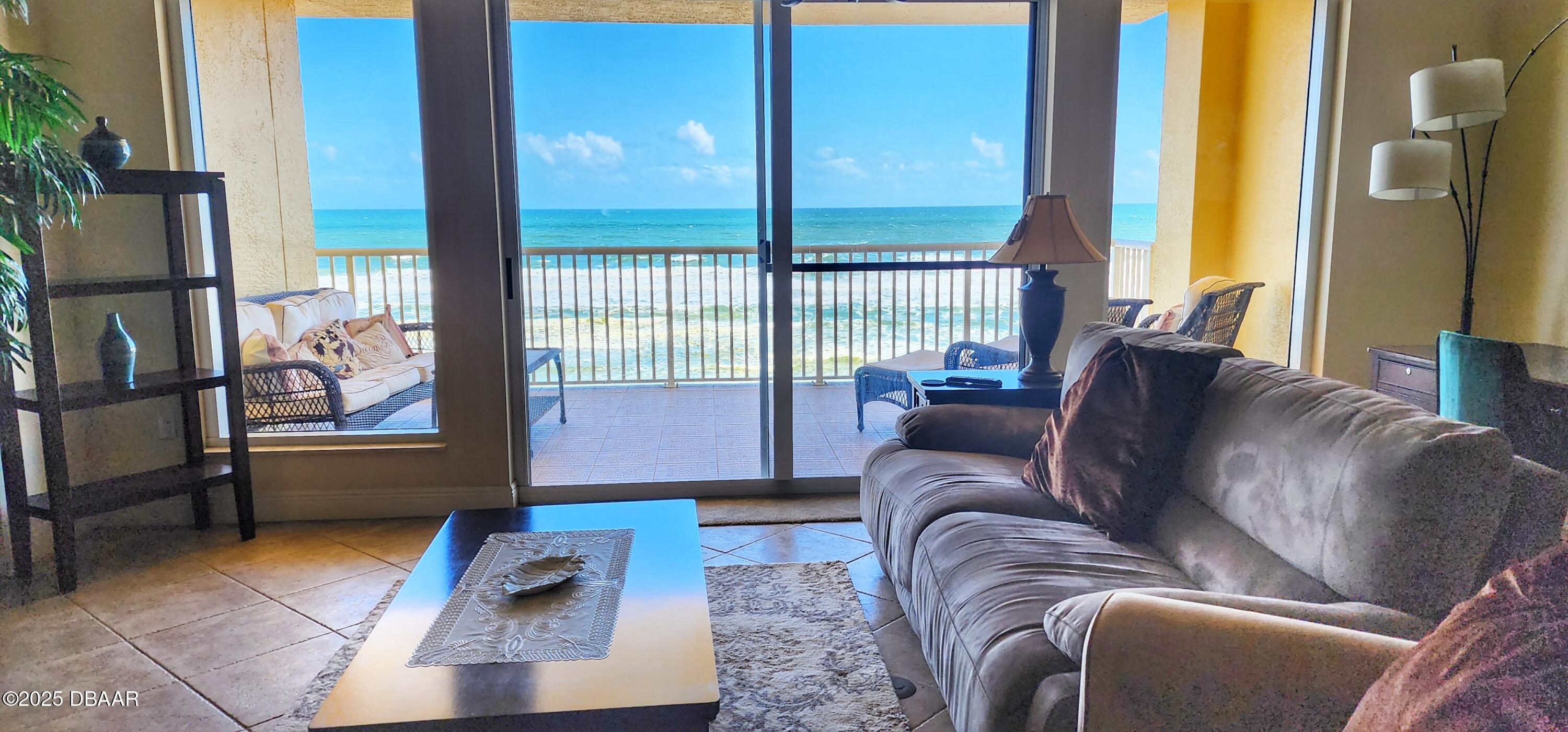 Residential Lease in Daytona Beach Shores 4
