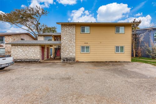 b-1212 Hollow Creek Dr, Austin, TX, 78704-2171 | Card Image