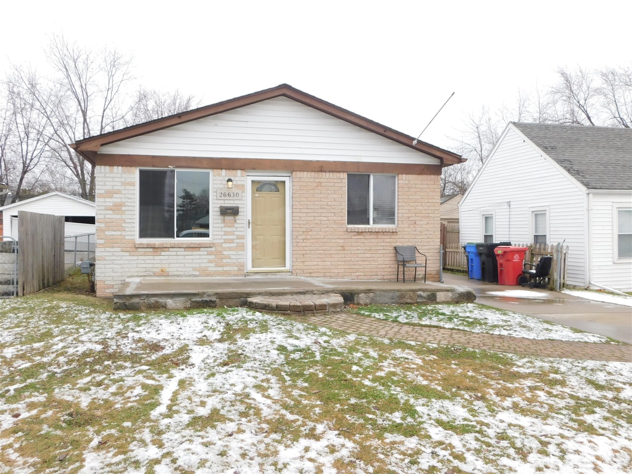 Belleair St, Roseville, MI 48066