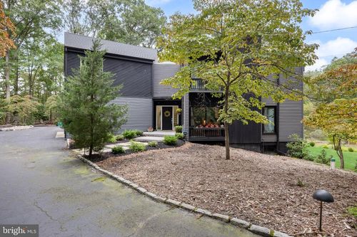 34 Pontiac Dr, Medford, NJ, 08055-8148 | Card Image