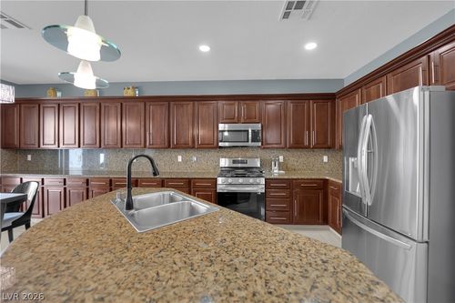 7044 Somera Way, Las Vegas, NV, 89113-1169 | Card Image