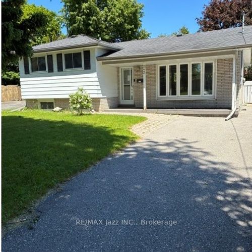 243 Acadia Dr, Oshawa, ON, L1G1X9 | Card Image