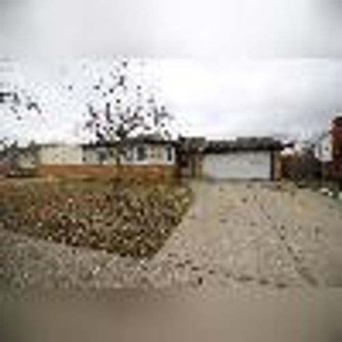 16469 Oakbrook St, Romulus, MI, 48174-3231 | Card Image