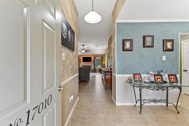 17010 Cypress Knee Dr, House other with 3 bedrooms, 2 bathrooms and 2 parking in Cypress TX | Image 7