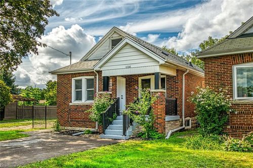 126 Auburn Ave, Hamilton, ON, L8K3B2 | Card Image