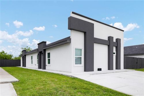 1720 Clinton, Harlingen, TX, 78550-3013 | Card Image