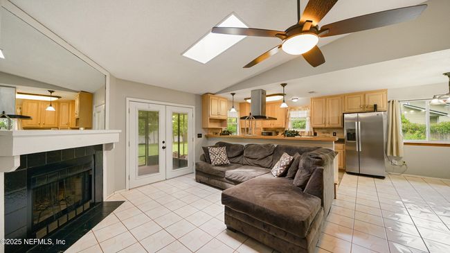 3566 Loretto Rd, House other with 3 bedrooms, 2 bathrooms and null parking in Jacksonville FL | Image 4