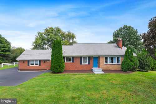 25223 Oak Dr, DAMASCUS, MD, 20872-1809 | Card Image