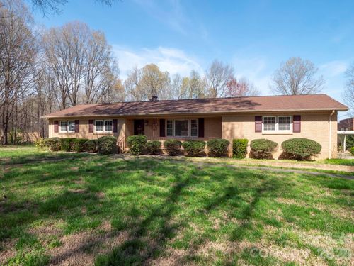 115 Brooke Lane, Indian Trail, NC, 28079 | Card Image