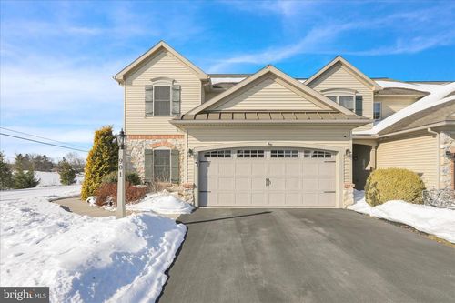 901 Lantern Dr, LEBANON, PA, 17046-2146 | Card Image