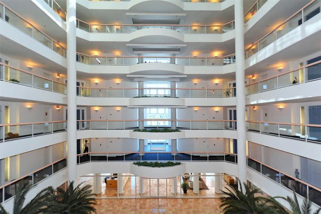 PH1 - 455 Longboat Club Road, Condo with 3 bedrooms, 3 bathrooms and null parking in Longboat Key FL | Image 55