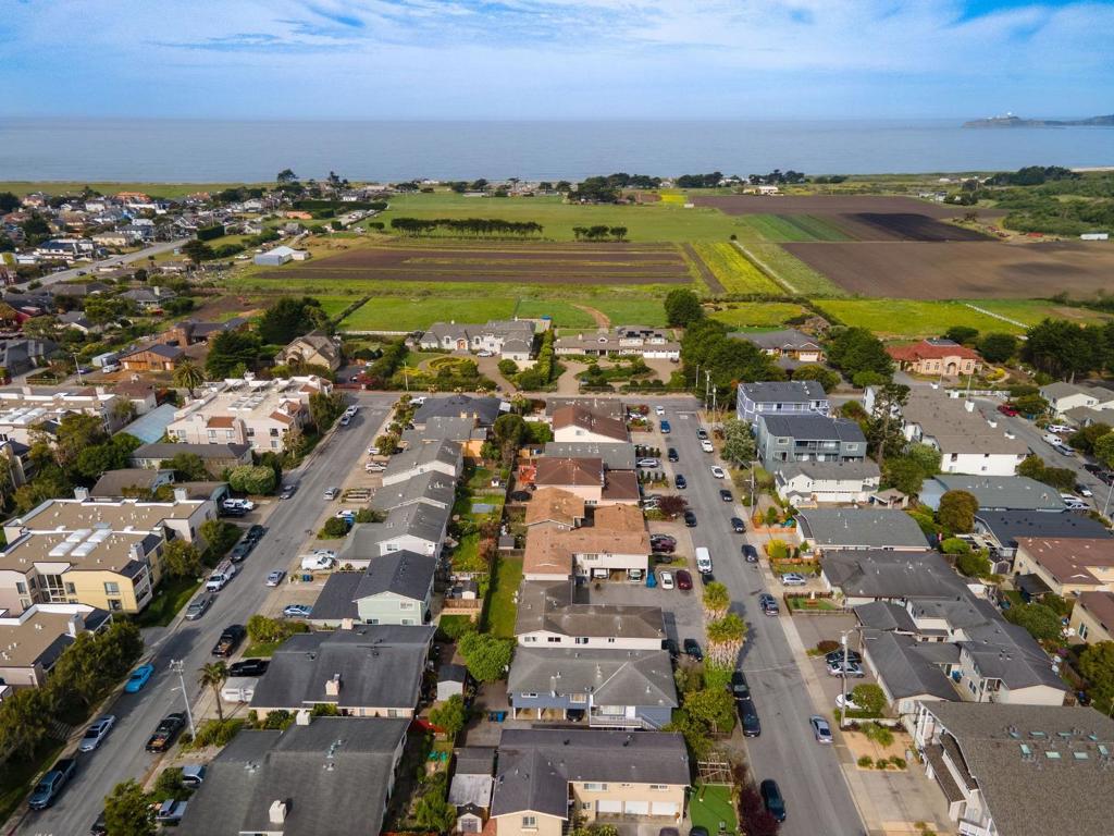 Residential Income in Half Moon Bay 3