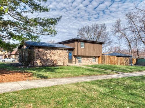 18724 Loomis Ave, Homewood, IL, 60430-4068 | Card Image