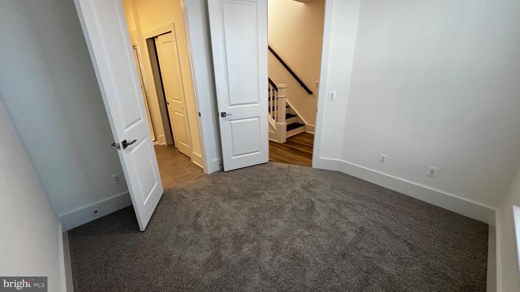 Residential Lease in FREDERICKSBURG 5