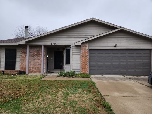 6704 Elliot Ct, The Colony, TX, 75056-3002 | Card Image