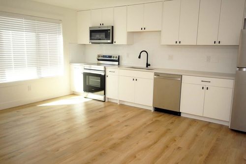 1242 Pitt River Rd, Port Coquitlam, BC, V3C1N5 | Card Image