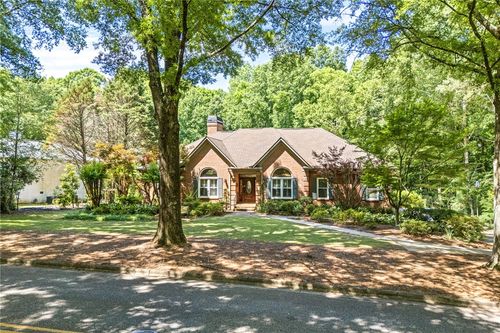 786 Moores Mill Dr, AUBURN, AL, 36830-7570 | Card Image