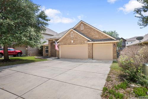 10728 Barnsford Ln, Helotes, TX, 78023-4696 | Card Image