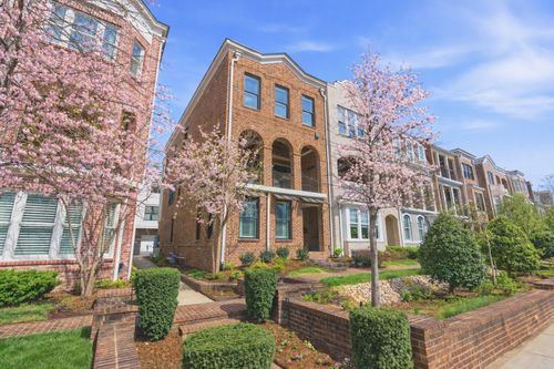 d-3608D W End Ave, Nashville, TN, 37205-2403 | Card Image