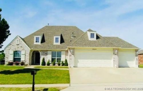20215 E 50th Pl S, Broken Arrow, OK, 74014-1721 | Card Image