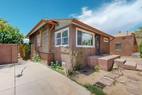 907 Edith Blvd Se, Albuquerque, NM, 87102-4229 | Card Image