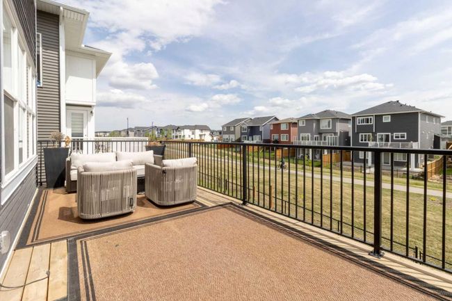 219 Chelsea Park, House other with 6 bedrooms, 6 bathrooms and 6 parking in Chestermere AB | Image 5
