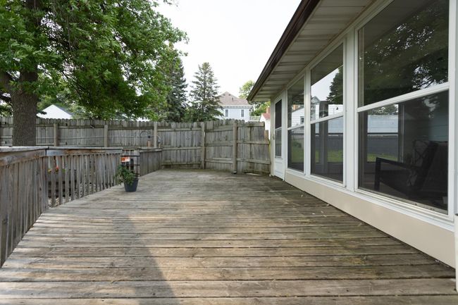 9 - Exterior.jpg | Image 9