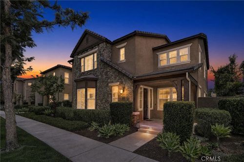 119 Patton, Tustin, CA, 92782 | Card Image