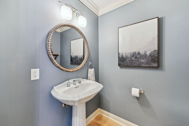 Powder Room | Image 15