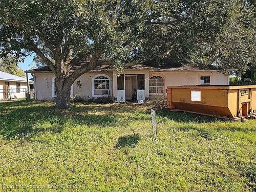 542 Se 36th Ter, Okeechobee, FL, 34974-3737 | Card Image