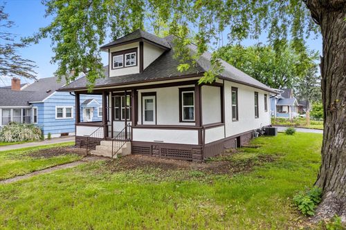 402 11th Ave Ne, Rochester, MN, 55906-4453 | Card Image