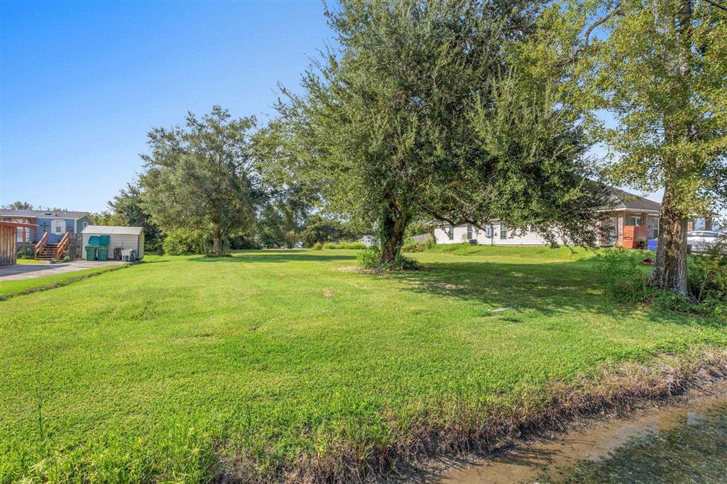 Land in Lake Charles