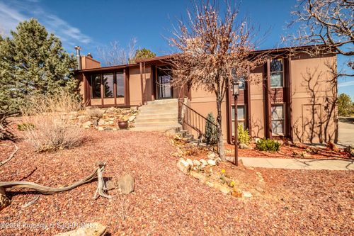 261 Road 5500, Bloomfield, NM, 87413-9301 | Card Image