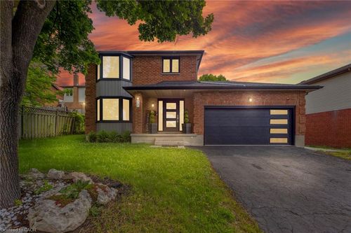 77 Imperial Rd N, Guelph, ON, N1H8A1 | Card Image