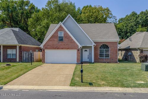 7255 Lucia Ln, Walls, MS, 38680-8301 | Card Image