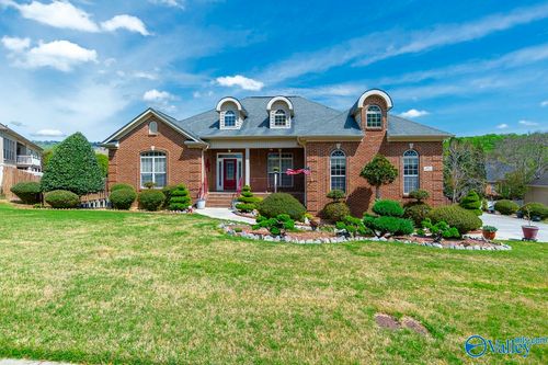 4409 Hampton Ridge Dr Se, Owens Cross Roads, AL, 35763-8211 | Card Image