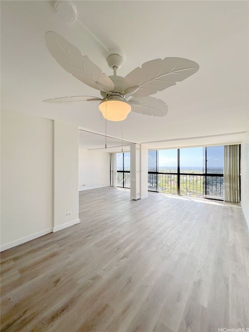 apt-a1403-4300 Waialae Ave, Honolulu, HI, 96816-5743 | Card Image